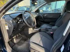 Nissan Qashqai thumbnail 9