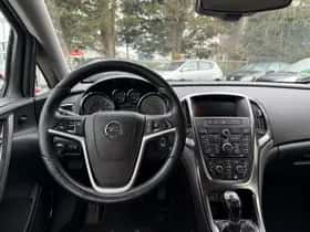 Opel Astra thumbnail 10
