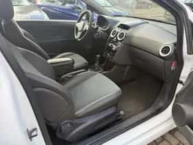 Opel Corsa thumbnail 13