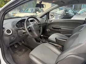 Opel Corsa thumbnail 9