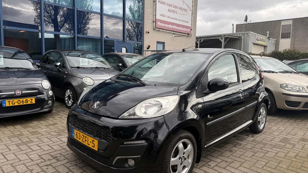 Peugeot 107 — foto 1