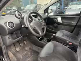 Peugeot 107 thumbnail 9