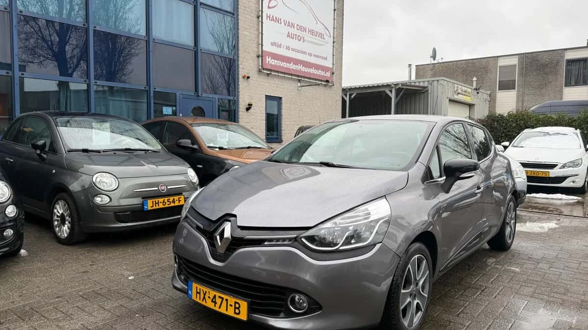 Renault Clio — foto 1