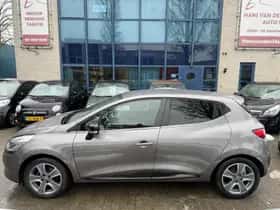 Renault Clio thumbnail 2