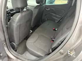 Renault Clio thumbnail 12