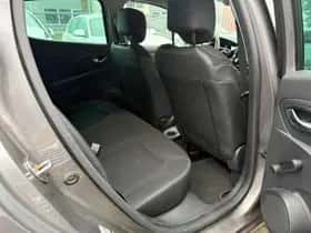 Renault Clio thumbnail 14