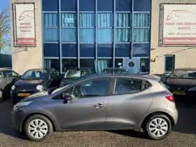 Renault Clio thumbnail 2