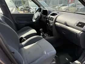 Renault Clio thumbnail 14