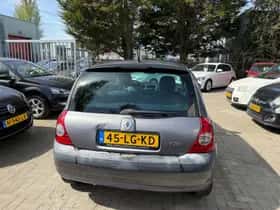 Renault Clio thumbnail 4