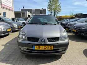 Renault Clio thumbnail 8
