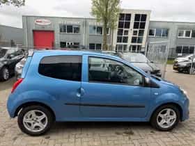Renault Twingo (2011) thumbnail 6