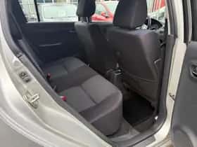 Suzuki Swift thumbnail 13