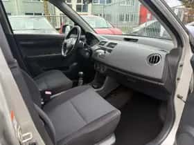 Suzuki Swift thumbnail 14