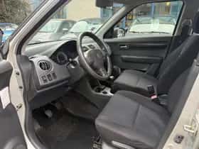 Suzuki Swift thumbnail 9