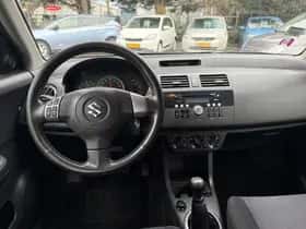 Suzuki Swift thumbnail 10
