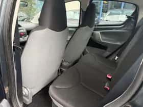 Toyota Aygo thumbnail 11