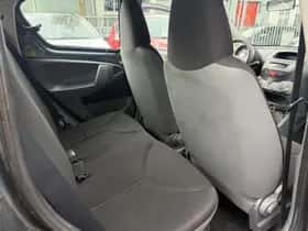 Toyota Aygo thumbnail 13