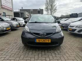 Toyota Aygo thumbnail 8