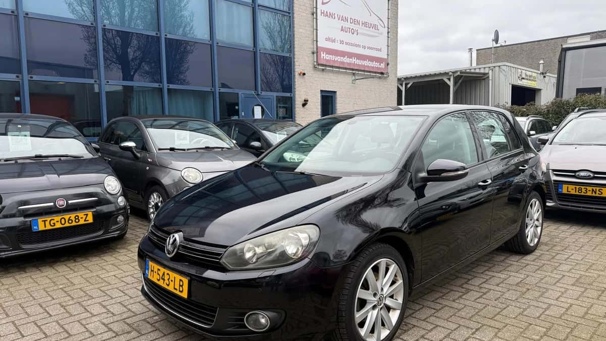Volkswagen Golf — foto 1