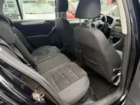 Volkswagen Golf thumbnail 13