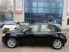 Volkswagen Golf thumbnail 2