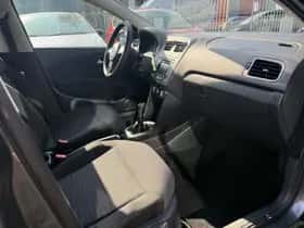 Volkswagen Polo thumbnail 14