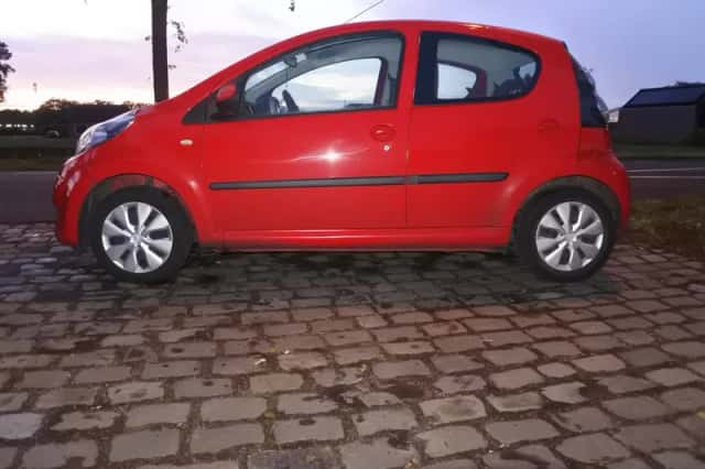 Citroën C1 (2011) thumbnail 1