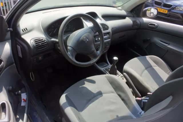 Peugeot 206 (2006) thumbnail 6
