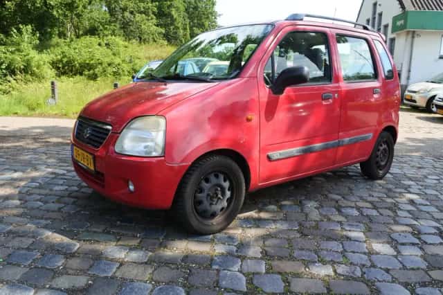 Suzuki Wagon R+ (2002) thumbnail 1