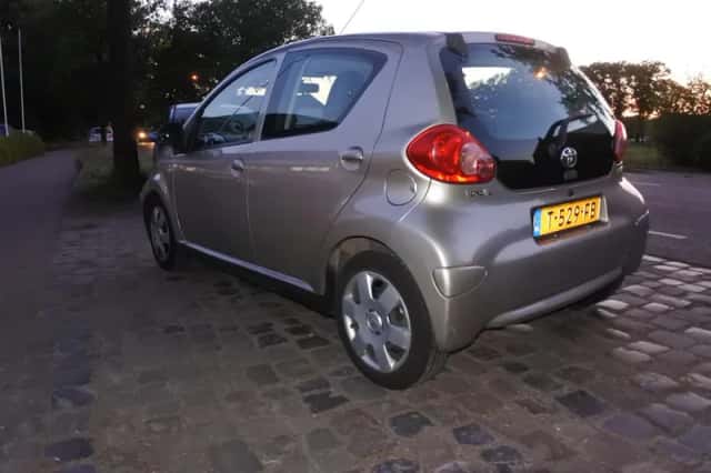 Toyota Aygo (2007) thumbnail 4