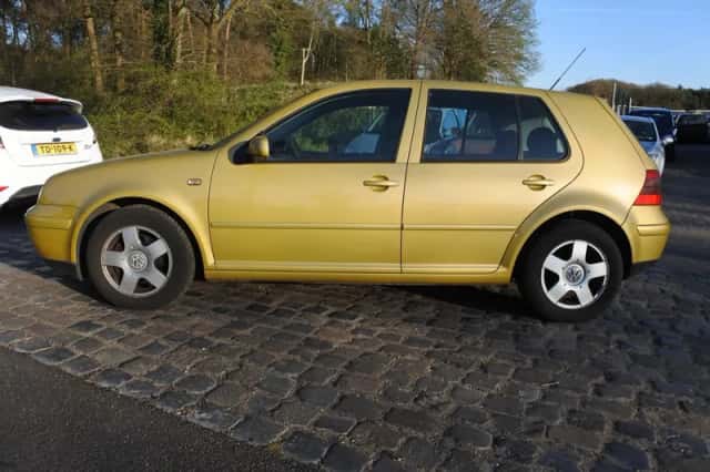 Volkswagen Golf (1999) thumbnail 5