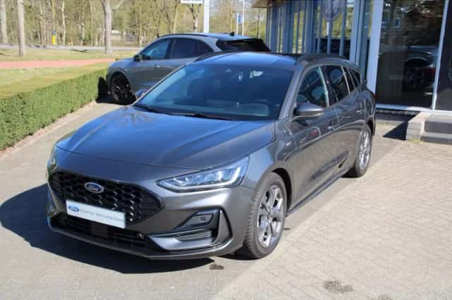 Ford Focus (2024) thumbnail 2