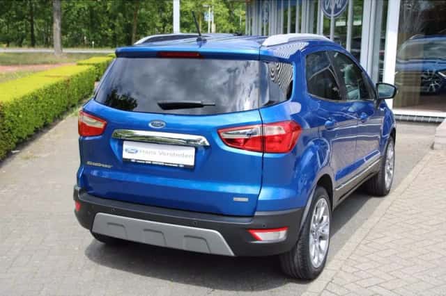 Ford EcoSport (2018) thumbnail 5