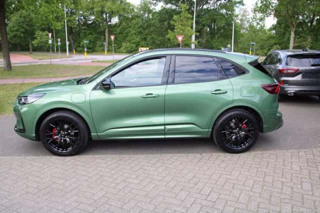 Ford Kuga (2026) thumbnail 2