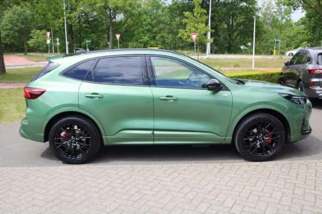 Ford Kuga (2026) thumbnail 3