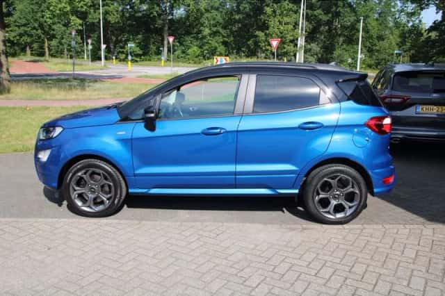 Ford EcoSport (2019) thumbnail 3