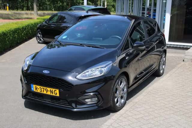 Ford Fiesta (2021) thumbnail 1