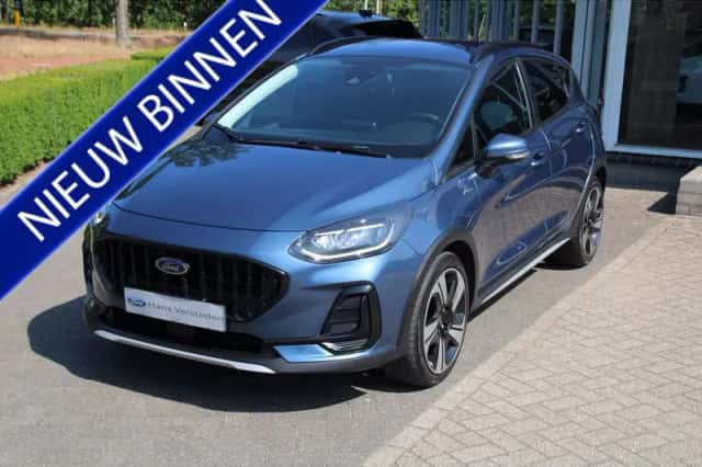 Ford Fiesta (2023) thumbnail 1