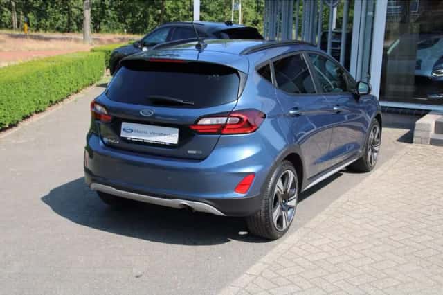Ford Fiesta (2023) thumbnail 6