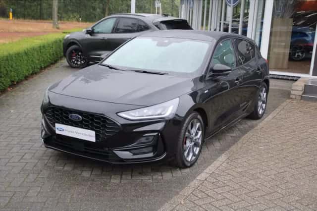 Ford Focus (2024) thumbnail 1