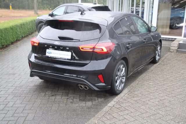 Ford Focus (2024) thumbnail 6