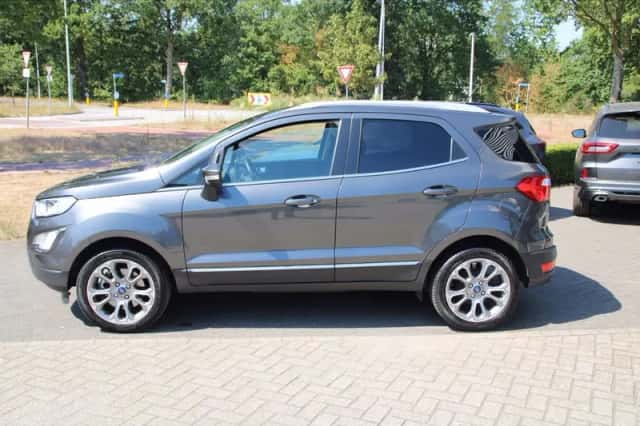 Ford EcoSport (2018) thumbnail 3