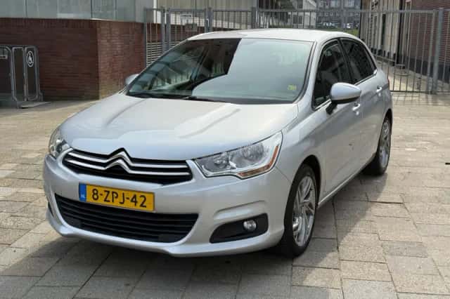 Citroën C4 (2015) thumbnail 1