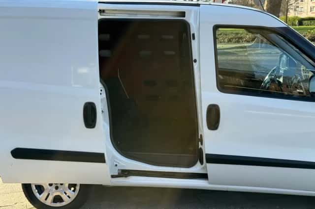 Fiat Doblò (2015) thumbnail 5