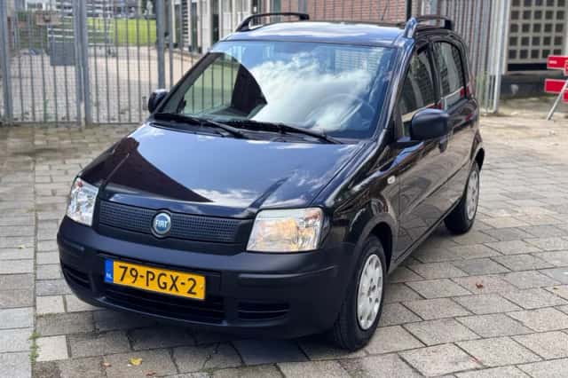 Fiat Panda (2011) thumbnail 1
