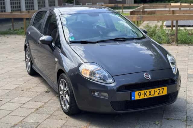 Fiat Punto (2013) thumbnail 3