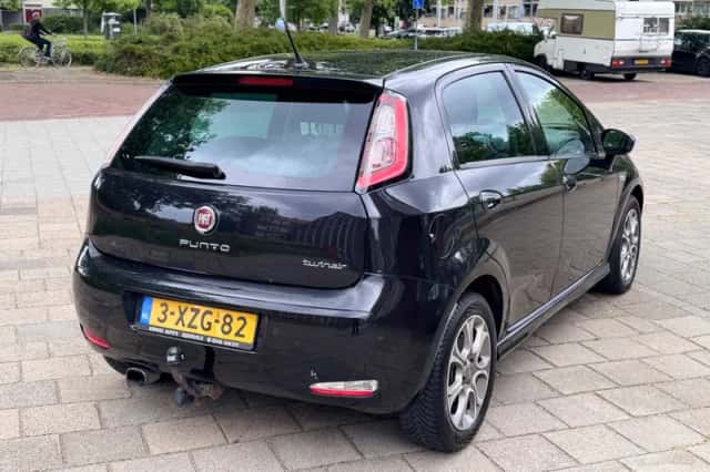 Fiat Punto (2014) thumbnail 4