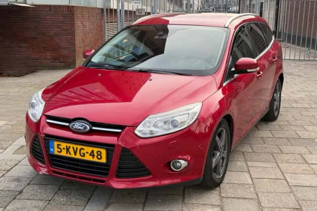 Ford Focus (2013) thumbnail 1