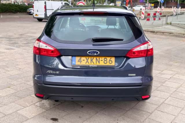 Ford Focus (2014) thumbnail 5