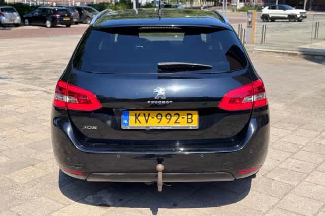 Peugeot 308 (2016) thumbnail 5